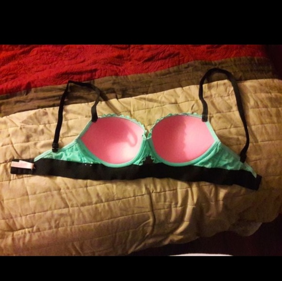 VICTORIA SECRET PINK Bra - Picture 2 of 4
